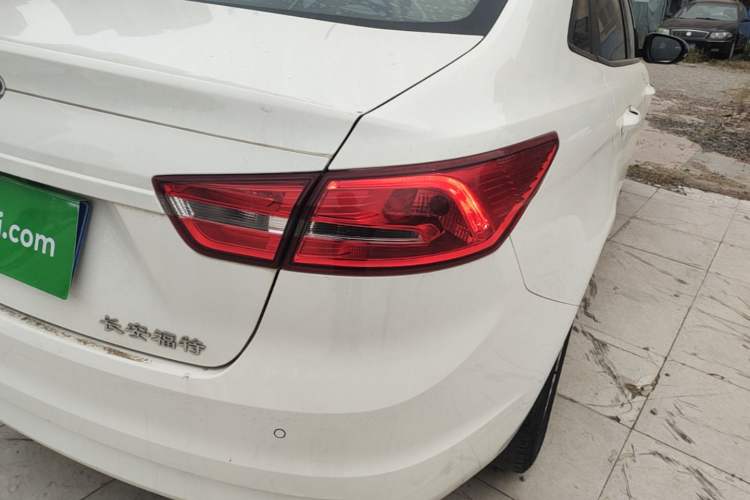 Used Ford Escort 2017 Revised Version 1.5L Automatic Comfort Edition Right Rear Taillight