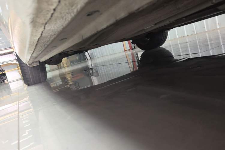 Used Ford Escort 2017 Happiness Edition 1.5L Automatic Fashion Version Right Side Sill