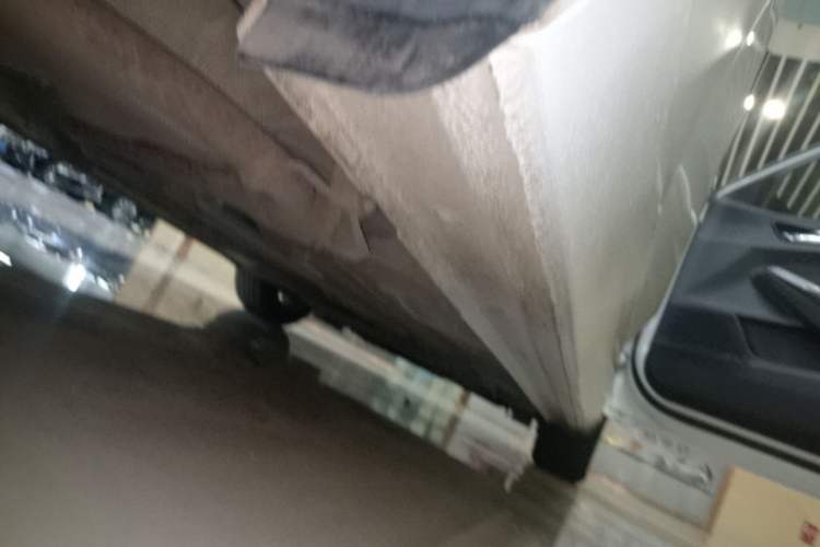 Used Ford Escort 2017 Happiness Edition 1.5L Automatic Fashion Version Right Side Sill