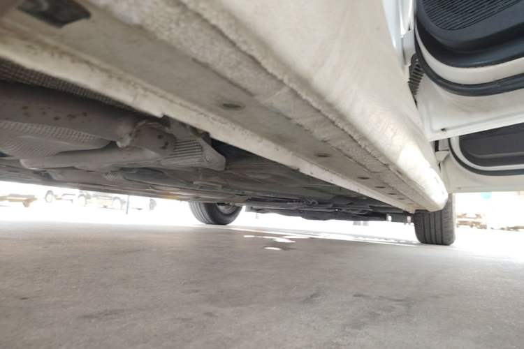 Used Ford Escort 2017 Revised Version 1.5L Manual Comfort Edition Right Side Sill
