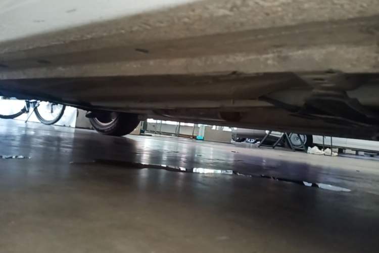 Used Ford Escort 2017 Happiness Edition 1.5L Automatic Fashion Version Right Side Sill