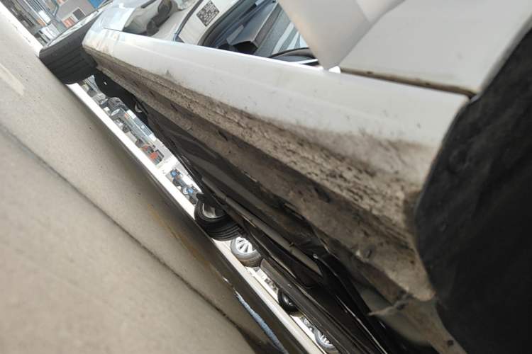 Used Ford Escort 2017 Happy Edition 1.5L Manual Fashion Model Right Side Sill