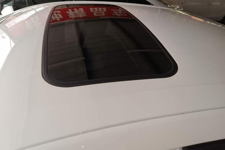 Used Ford Escort 2017 Happy Edition 1.5L Manual Fashion Model Roof