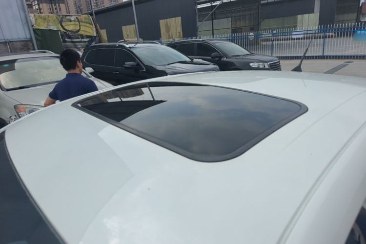 Used Ford Escort 2017 Happiness Edition 1.5L Automatic Fashion Version Roof