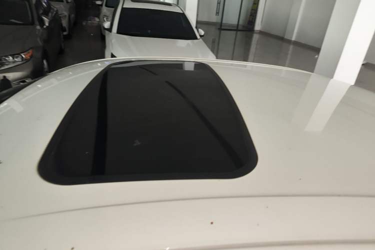 Used Ford Escort 2017 Happiness Edition 1.5L Automatic Fashion Version Roof