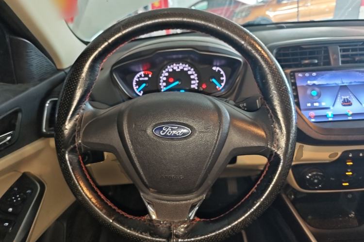Used Ford Escort 2017 Revised Version 1.5L Manual Comfort Edition Steering Wheel