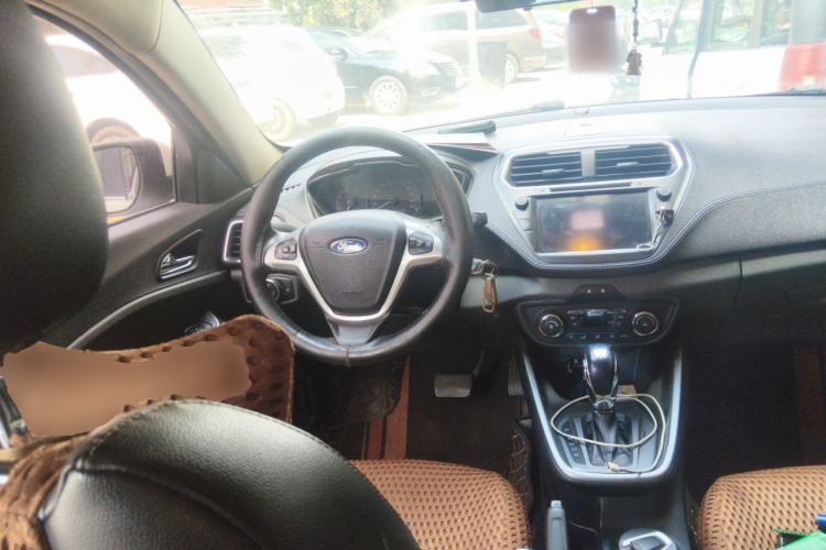 Used Ford Escort 2017 Happiness Edition 1.5L Automatic Fashion Version Steering Wheel