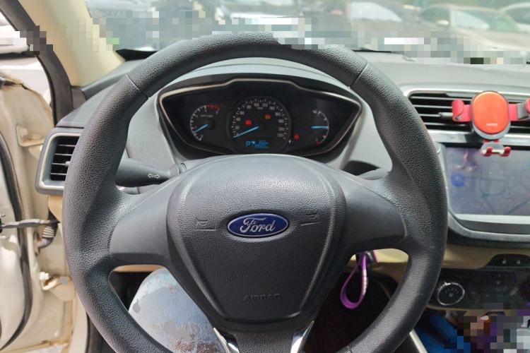 Used Ford Escort 2017 1.5L Automatic Comfort Model Steering Wheel