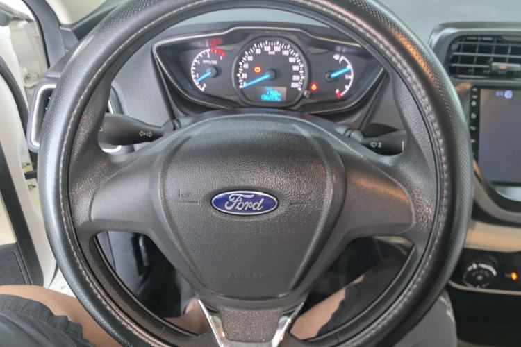 Used Ford Escort 2017 1.5L Manual Comfort Model Steering Wheel