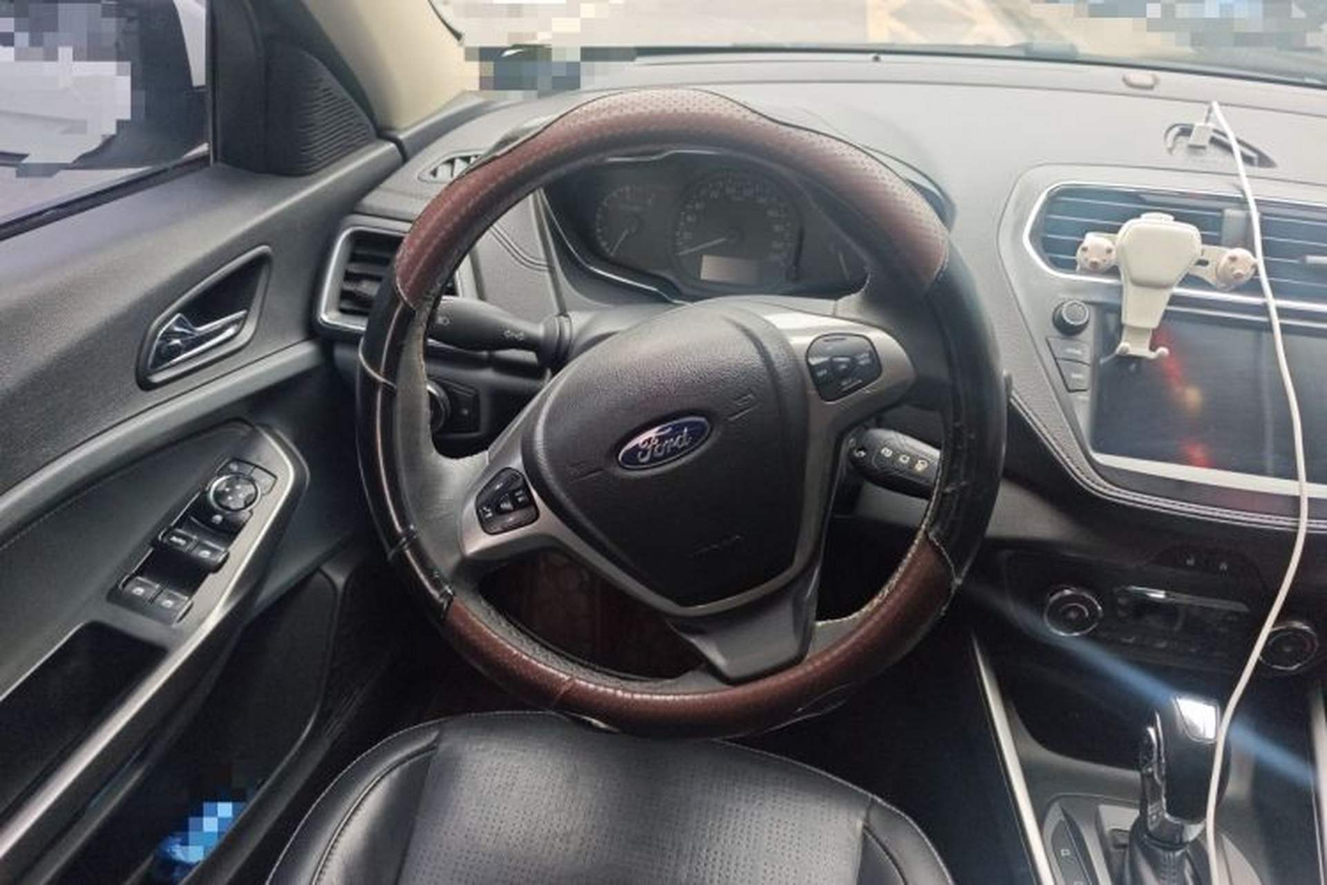 Used Ford Escort 2017 Happiness Edition 1.5L Automatic Fashion Version Steering Wheel