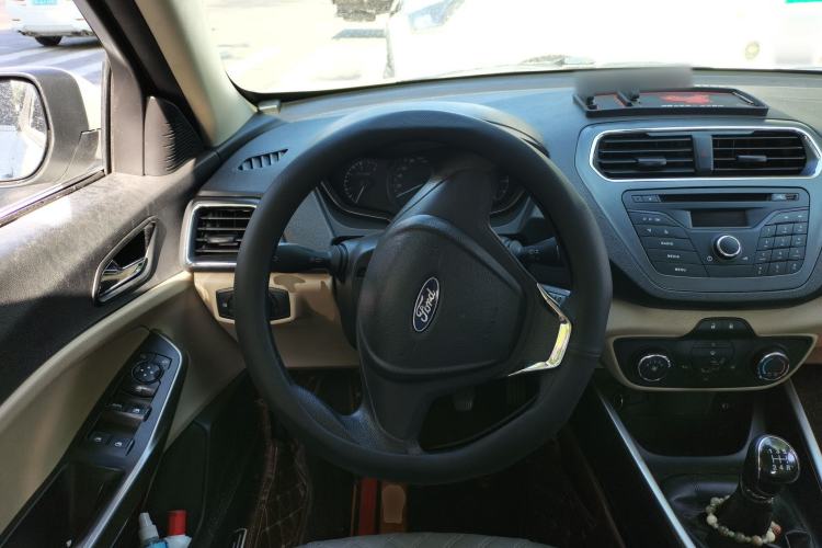 Used Ford Escort 2017 1.5L Manual Comfort Model Steering Wheel