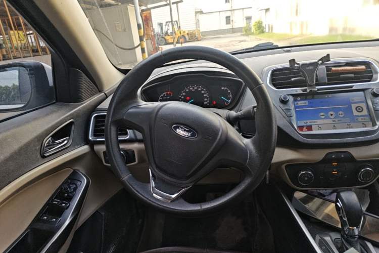 Used Ford Escort 2017 Revised Version 1.5L Automatic Comfort Edition Steering Wheel