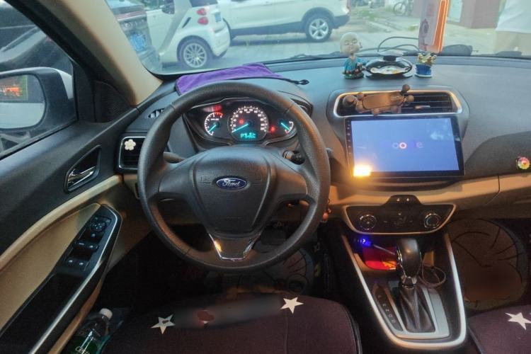 Used Ford Escort 2017 1.5L Automatic Comfort Model Steering Wheel