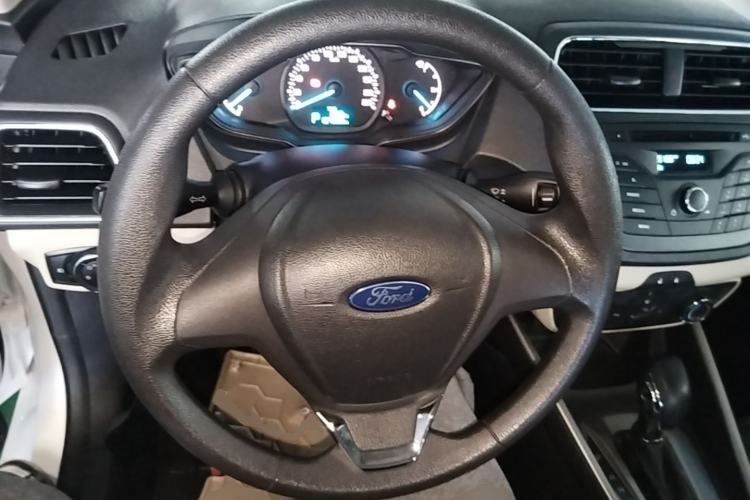Used Ford Escort 2017 1.5L Automatic Comfort Model Steering Wheel