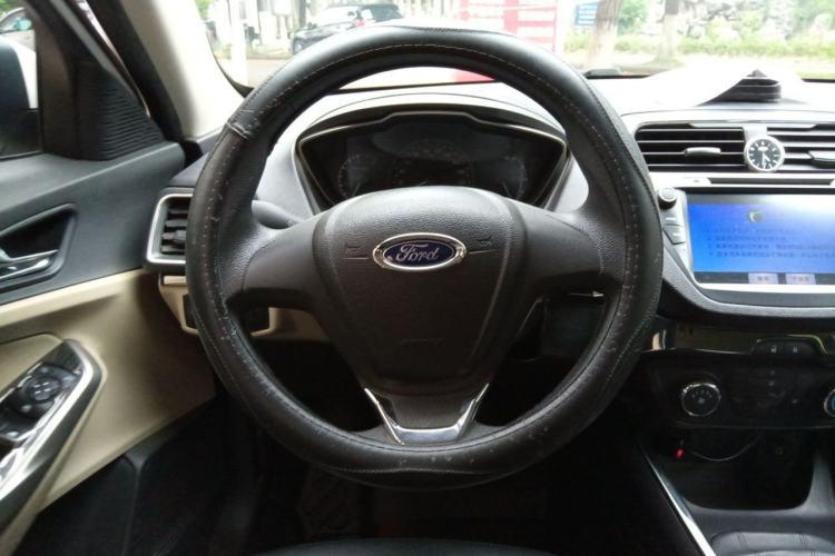 Used Ford Escort 2017 Revised Version 1.5L Manual Comfort Edition Steering Wheel