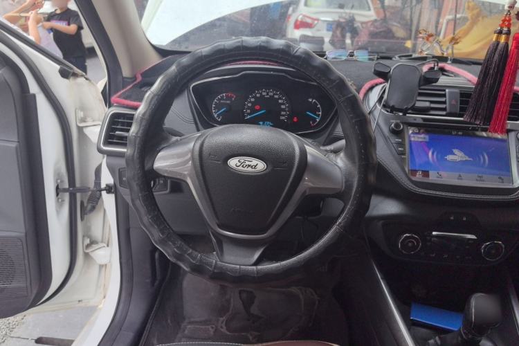 Used Ford Escort 2017 Happy Edition 1.5L Manual Fashion Model Steering Wheel