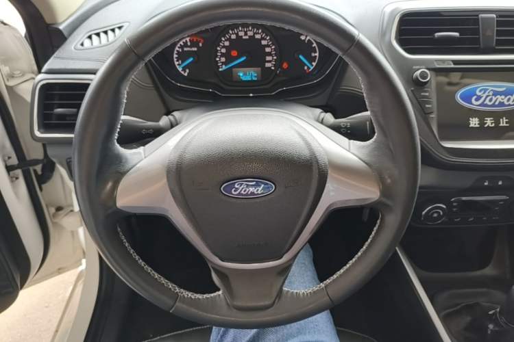 Used Ford Escort 2017 Happy Edition 1.5L Manual Fashion Model Steering Wheel