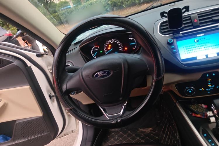 Used Ford Escort 2017 Revised Version 1.5L Automatic Comfort Edition Steering Wheel