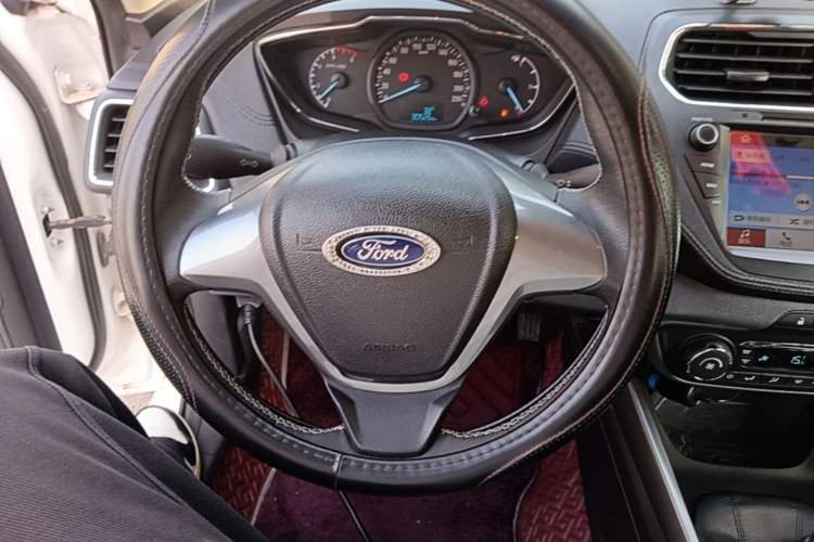 Used Ford Escort 2017 Happy Edition 1.5L Manual Fashion Model Steering Wheel