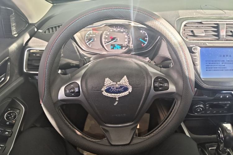 Used Ford Escort 2017 Happiness Edition 1.5L Automatic Fashion Version Steering Wheel