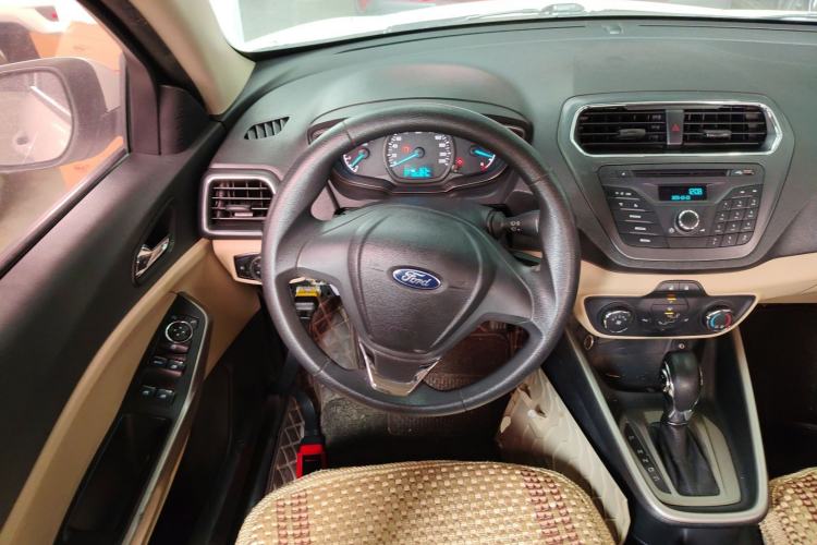 Used Ford Escort 2017 1.5L Automatic Comfort Model Steering Wheel