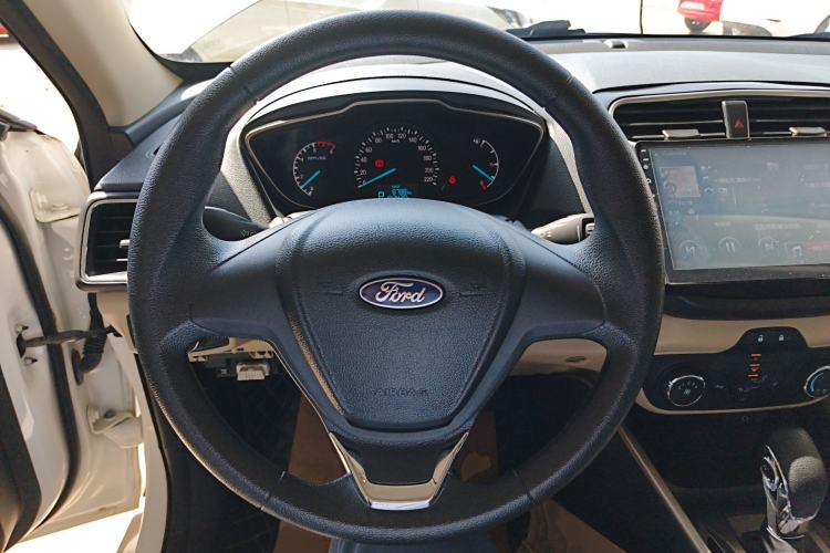 Used Ford Escort 2017 1.5L Automatic Comfort Model Steering Wheel