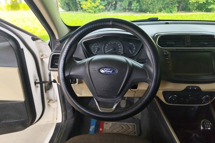 Used Ford Escort 2017 1.5L Manual Comfort Model Steering Wheel