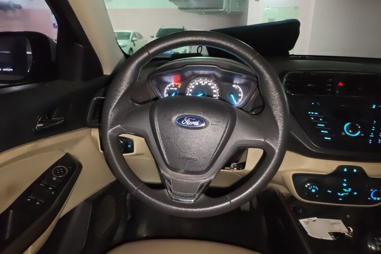 Used Ford Escort 2017 1.5L Manual Comfort Model Steering Wheel