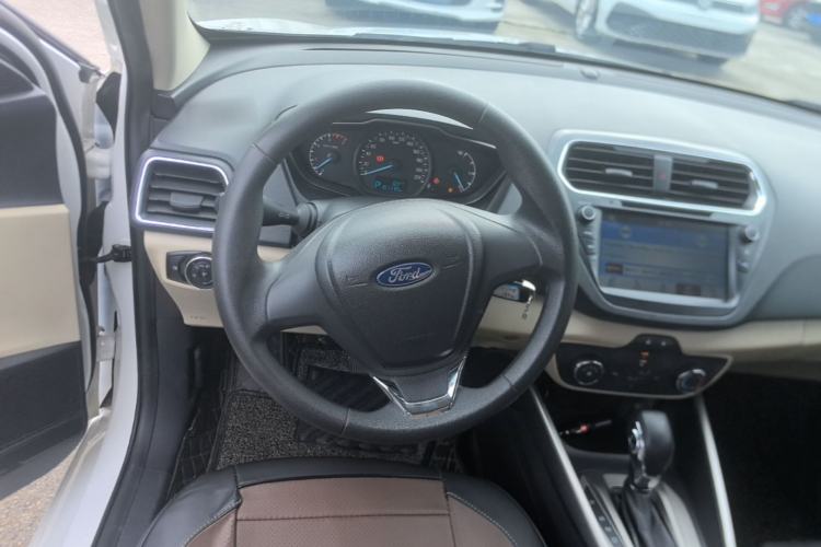 Used Ford Escort 2017 Revised Version 1.5L Automatic Comfort Edition Steering Wheel