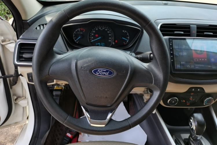 Used Ford Escort 2017 1.5L Automatic Comfort Model Steering Wheel