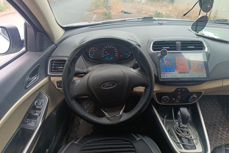 Used Ford Escort 2017 1.5L Automatic Comfort Model Steering Wheel