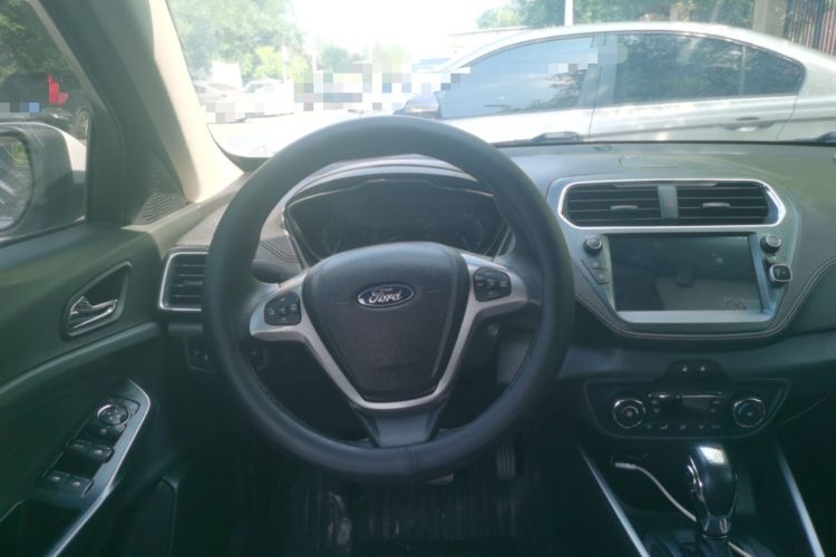 Used Ford Escort 2017 Happiness Edition 1.5L Automatic Fashion Version Steering Wheel