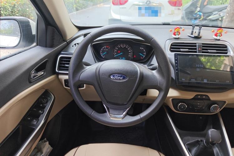 Used Ford Escort 2017 Revised Version 1.5L Manual Comfort Edition Steering Wheel