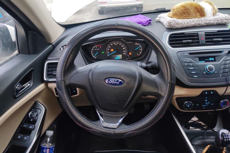 Used Ford Escort 2017 1.5L Manual Comfort Model Steering Wheel