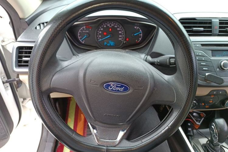 Used Ford Escort 2017 Revised Version 1.5L Automatic Comfort Edition Steering Wheel