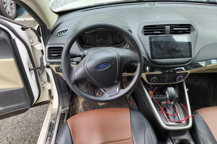 Used Ford Escort 2017 Revised Version 1.5L Automatic Comfort Edition Steering Wheel