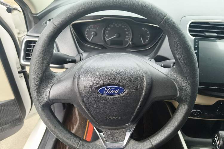 Used Ford Escort 2017 Revised Version 1.5L Automatic Comfort Edition Steering Wheel