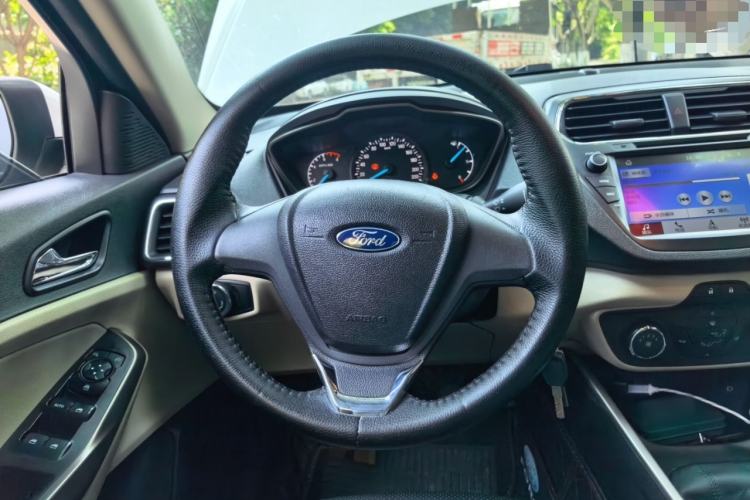 Used Ford Escort 2017 Revised Version 1.5L Manual Comfort Edition Steering Wheel
