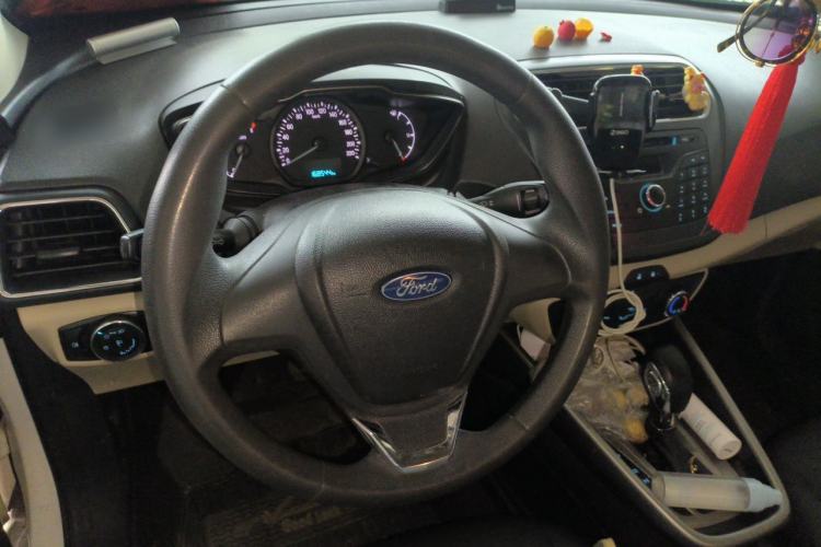 Used Ford Escort 2017 Revised Version 1.5L Automatic Comfort Edition Steering Wheel