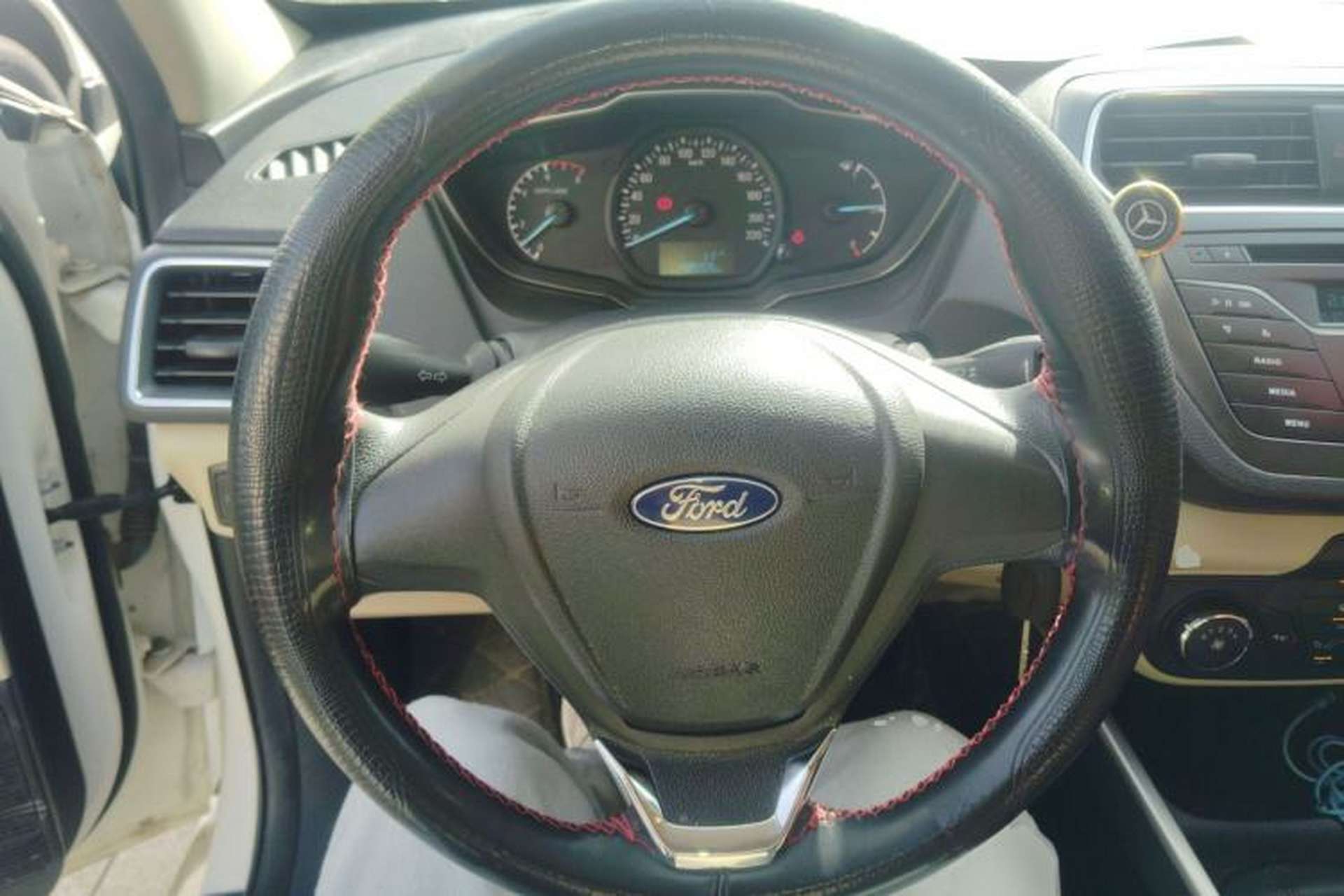 Used Ford Escort 2017 Revised Version 1.5L Manual Comfort Edition Steering Wheel