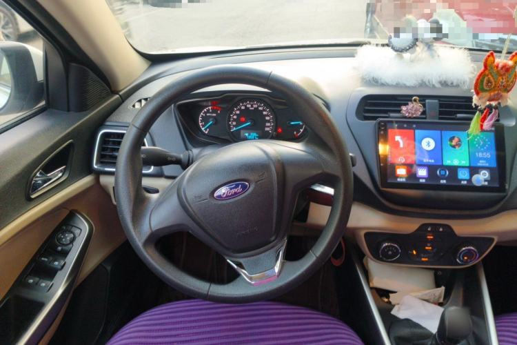 Used Ford Escort 2017 1.5L Manual Comfort Model Steering Wheel