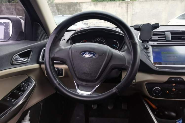 Used Ford Escort 2017 1.5L Manual Comfort Model Steering Wheel
