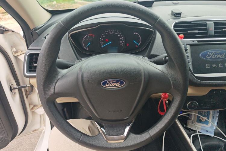 Used Ford Escort 2017 1.5L Manual Comfort Model Steering Wheel