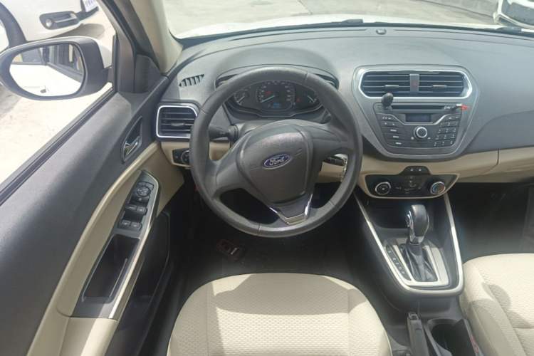 Used Ford Escort 2017 Revised Version 1.5L Automatic Comfort Edition Steering Wheel