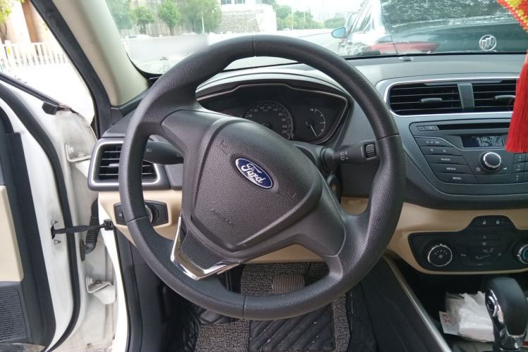 Used Ford Escort 2017 1.5L Automatic Comfort Model Steering Wheel