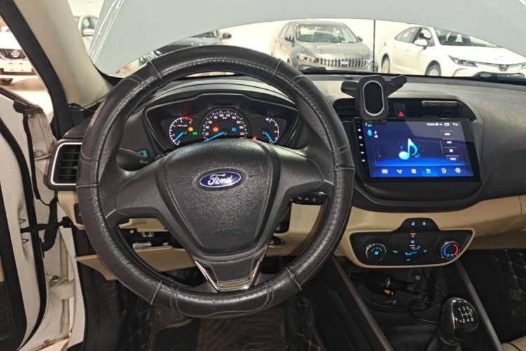 Used Ford Escort 2017 1.5L Manual Comfort Model Steering Wheel