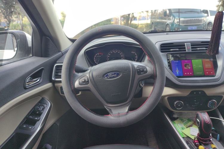 Used Ford Escort 2017 1.5L Automatic Comfort Model Steering Wheel