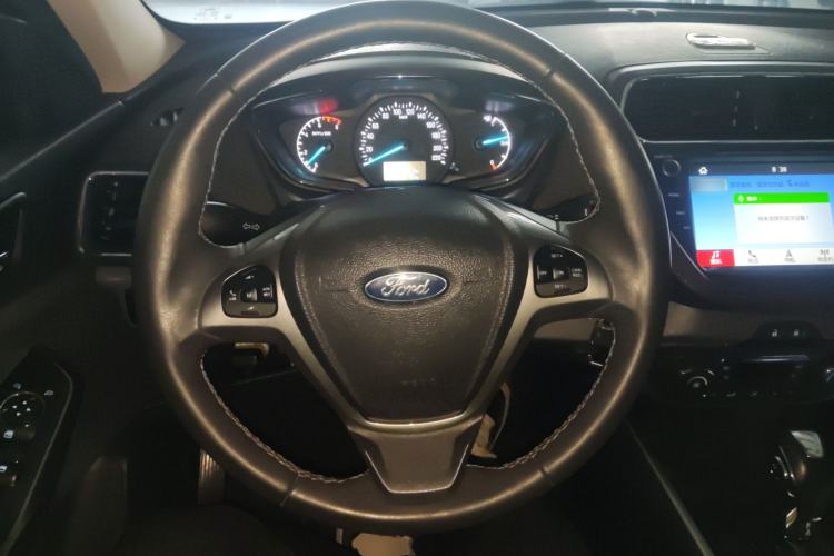 Used Ford Escort 2017 Happiness Edition 1.5L Automatic Fashion Version Steering Wheel