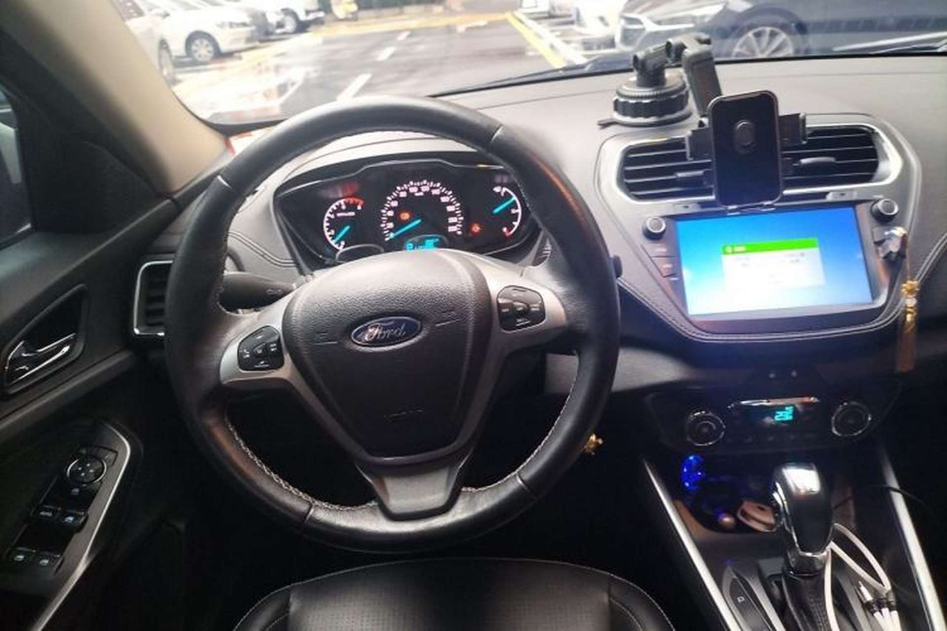 Used Ford Escort 2017 Happiness Edition 1.5L Automatic Fashion Version Steering Wheel