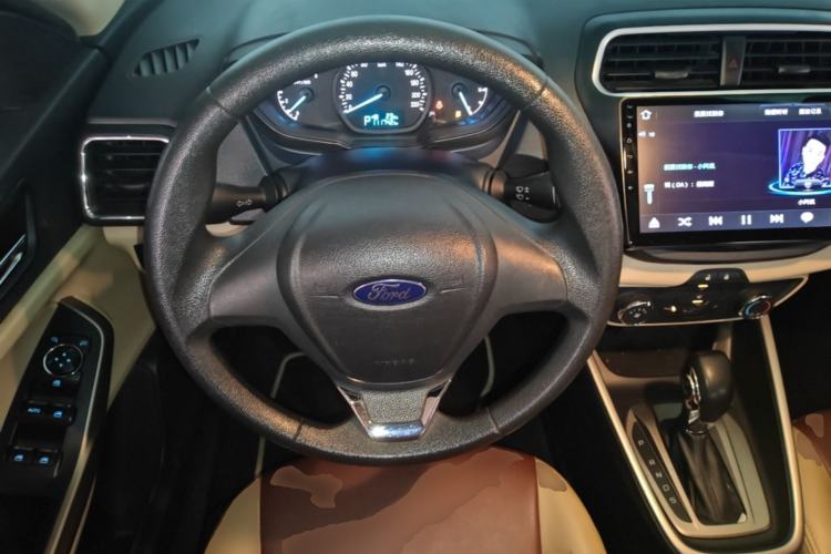 Used Ford Escort 2017 1.5L Automatic Comfort Model Steering Wheel